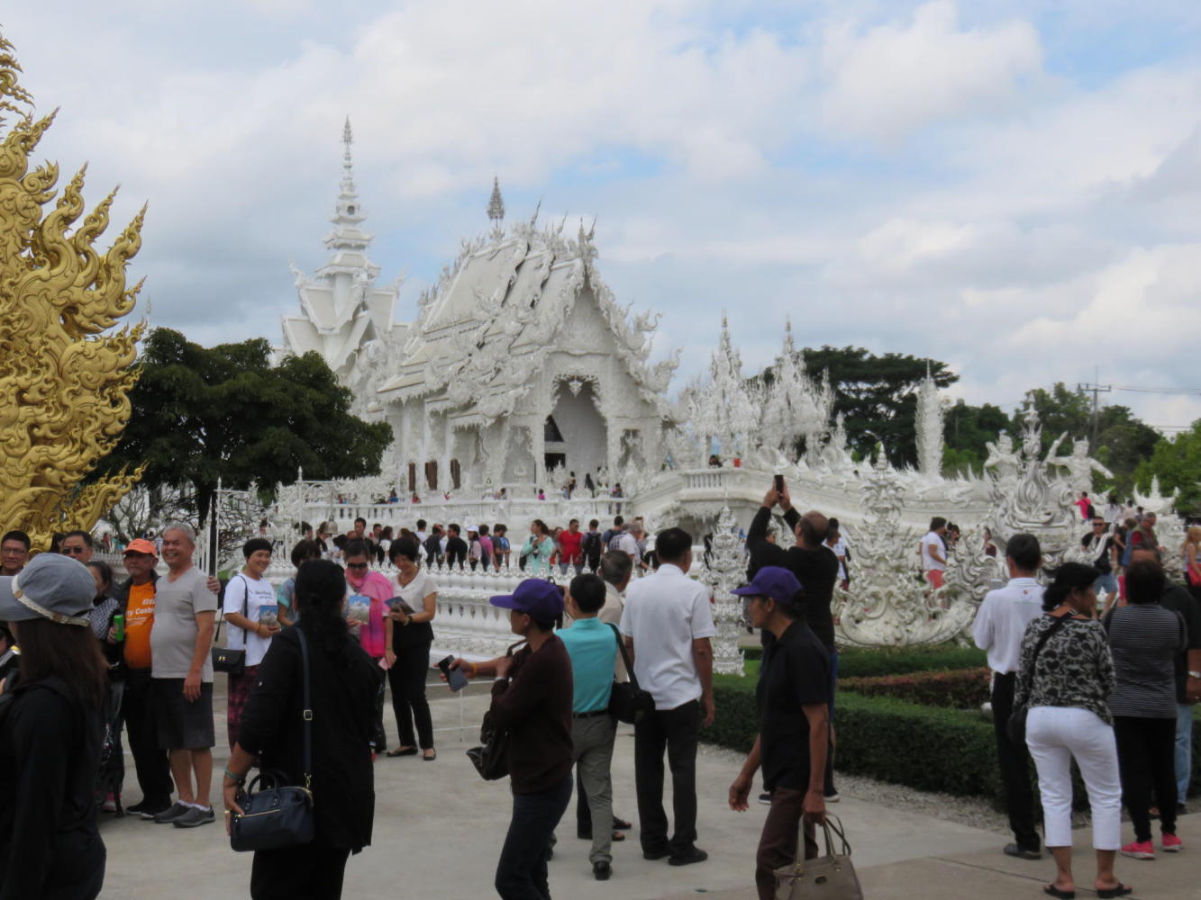 Sightseeing in Chiang Rai: 2 days - A Loop around Southeast Asia ...