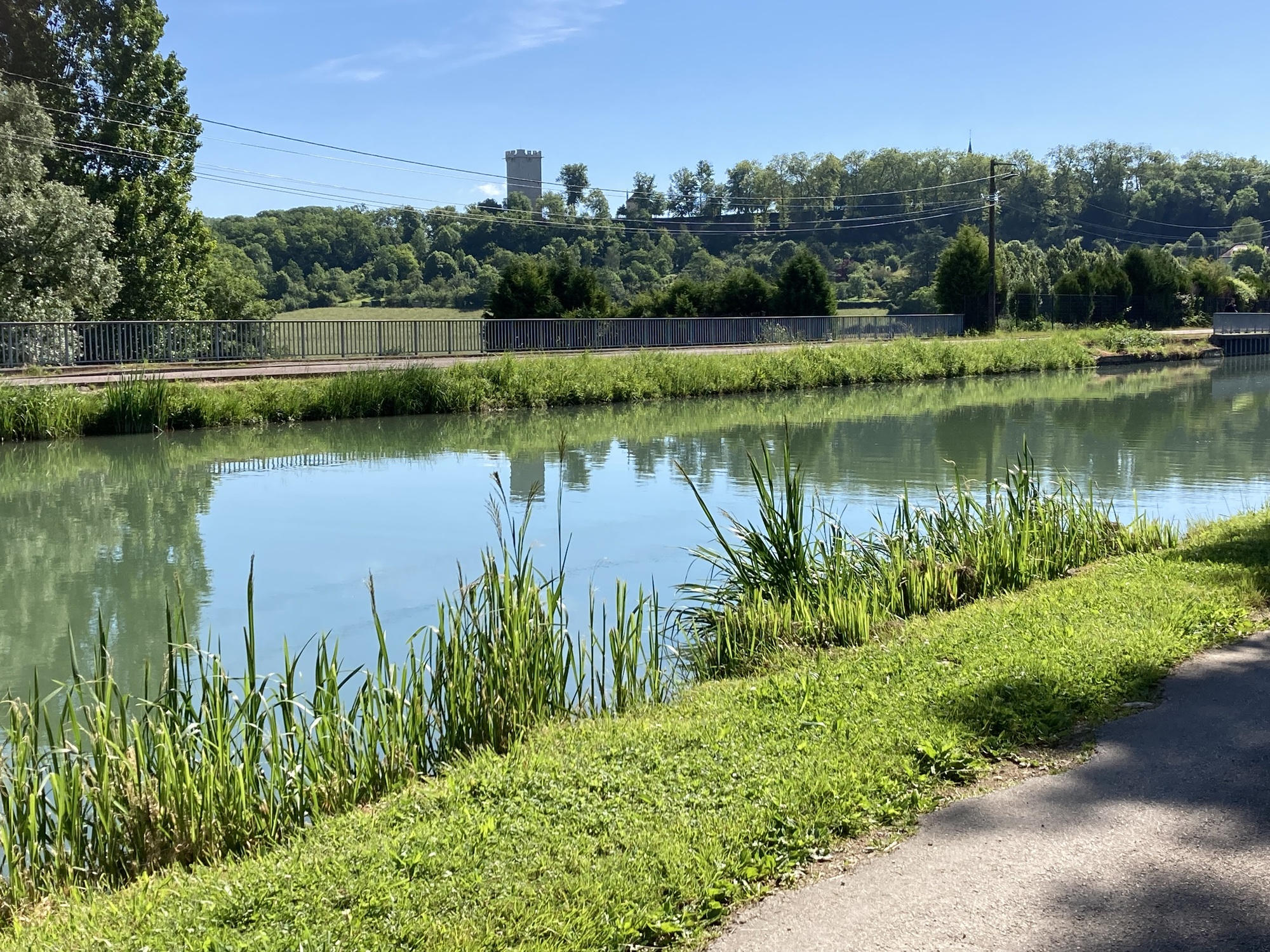 To Marigny Le Cahouet Keeping up with Rudolf CycleBlaze